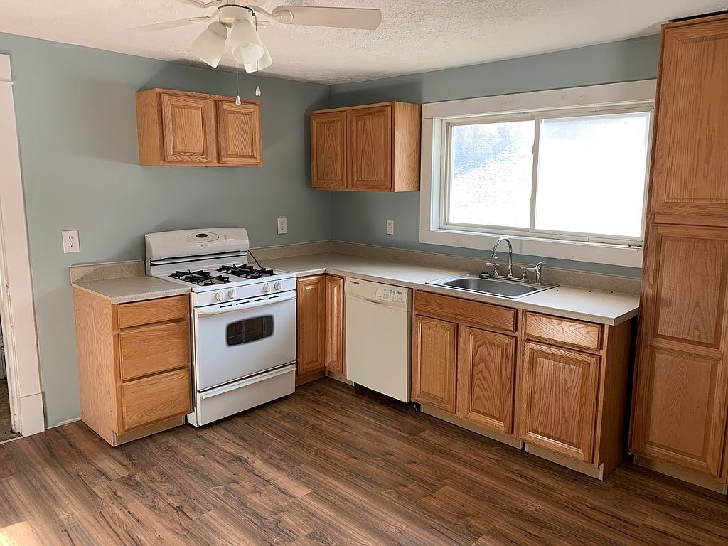 203 Beechnut Ln, Alum Bridge, WV 26321 Trulia