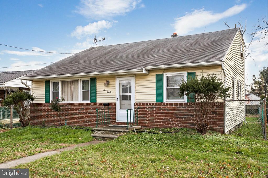 1130 W Kings Hwy, Mount Ephraim, NJ 08059