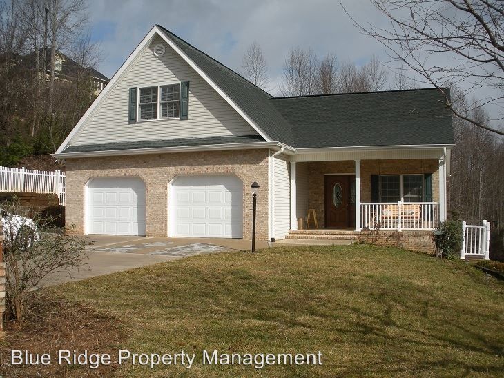 342 Bayberry Dr, Kingsport, TN 37663