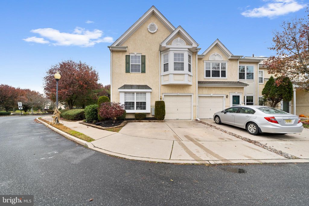 102 Versailles Blvd, Cherry Hill, NJ 08003