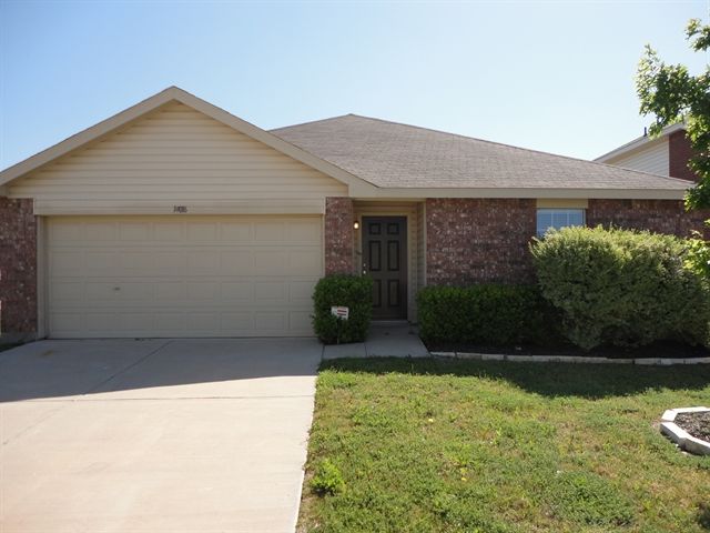 14016 Sand Hills Dr, Haslet, TX 76052