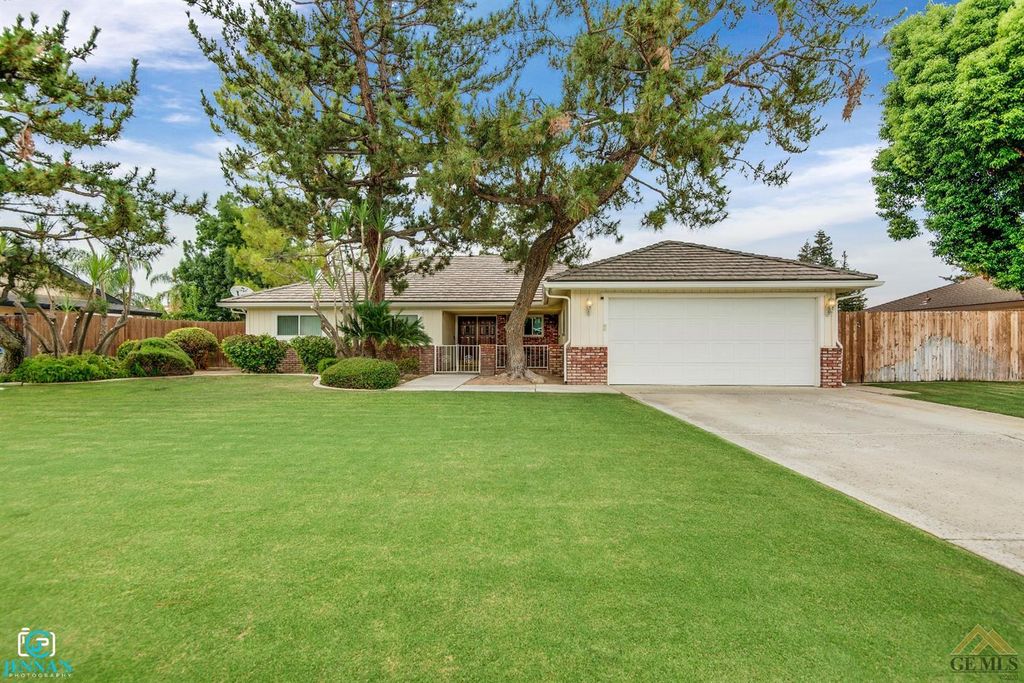 11512 Judy Ave, Bakersfield, CA 93312