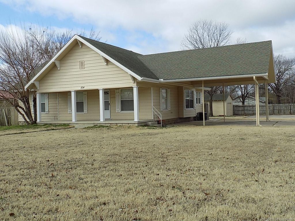 824 N Burns St, Holdenville, OK 74848 Trulia