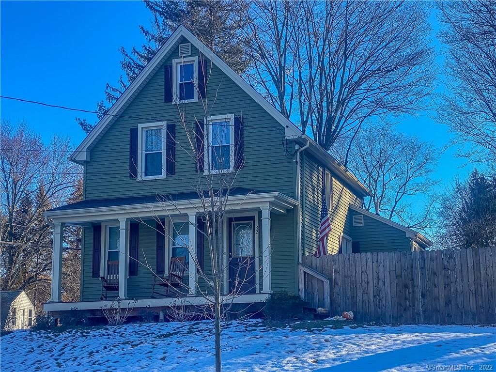 32 Ledge Rd, Plainville, CT 06062