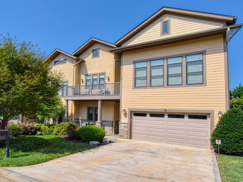 1140 Andalusian Way, Knoxville, TN 37922