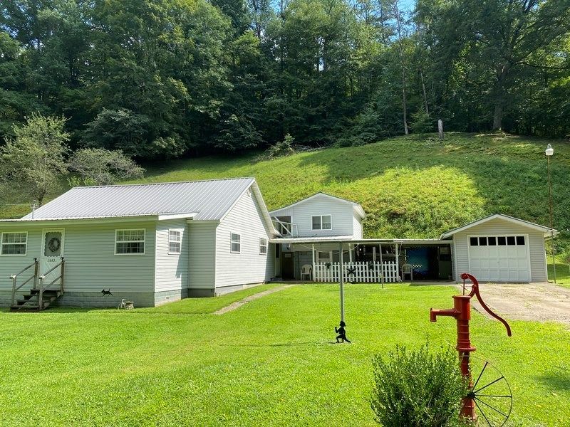 1643 Doctors Creek Rd, Clendenin, WV 25045 Trulia