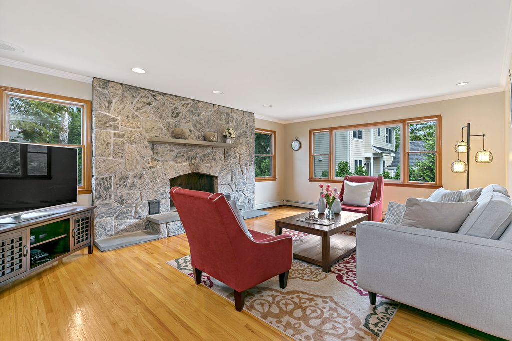 34 Sprague Rd, Scarsdale, NY 4 Bed, 4 Bath SingleFamily Home 26