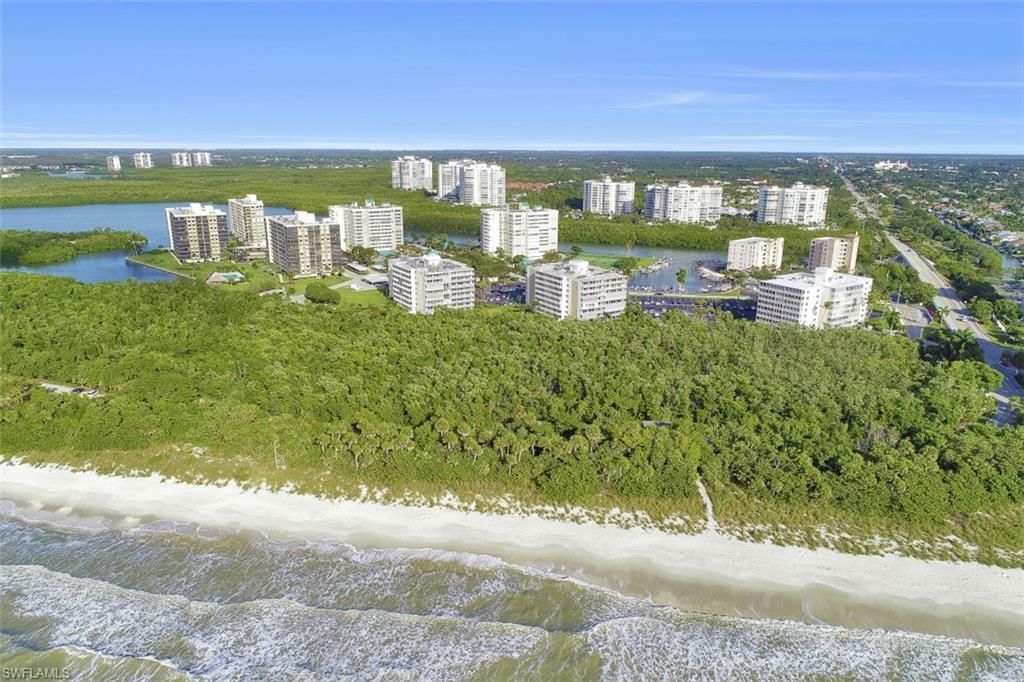 5 Bluebill Ave #810, Naples, FL 34108