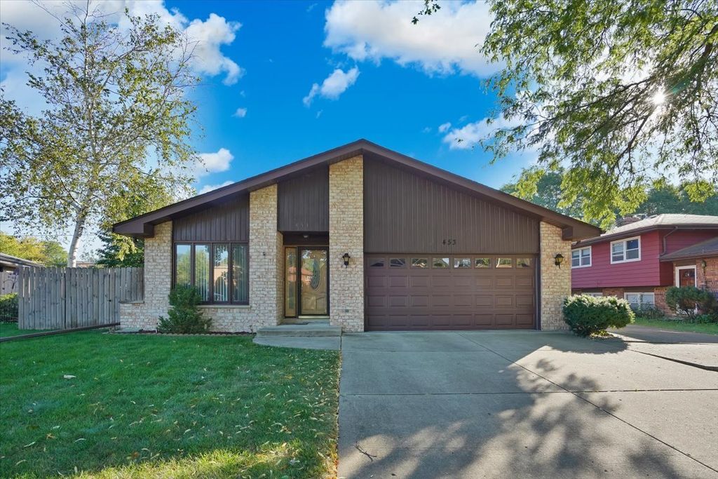 453 Stratford Rd, Des Plaines, IL 60016