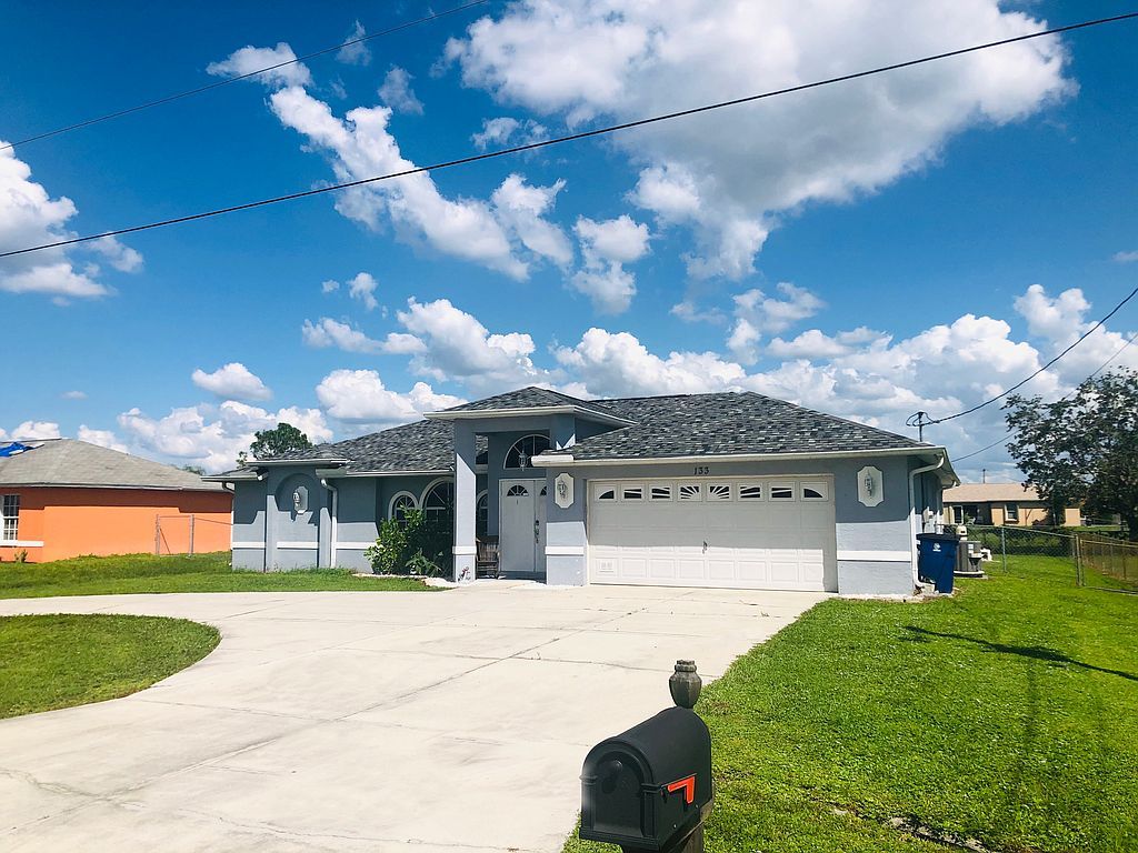 133 Zenith Cir, Fort Myers, FL 33913