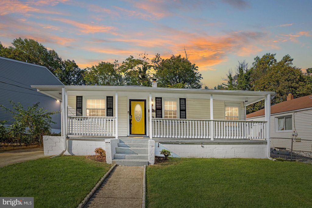 1322 Farmingdale Ave, Capitol Heights, MD 20743