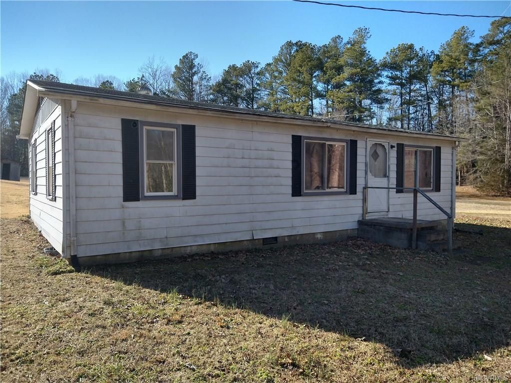 16304 Flatfoot Rd, Dinwiddie, VA 23841