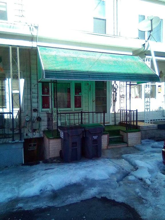 327 E Pine St, Mahanoy City, PA 17948