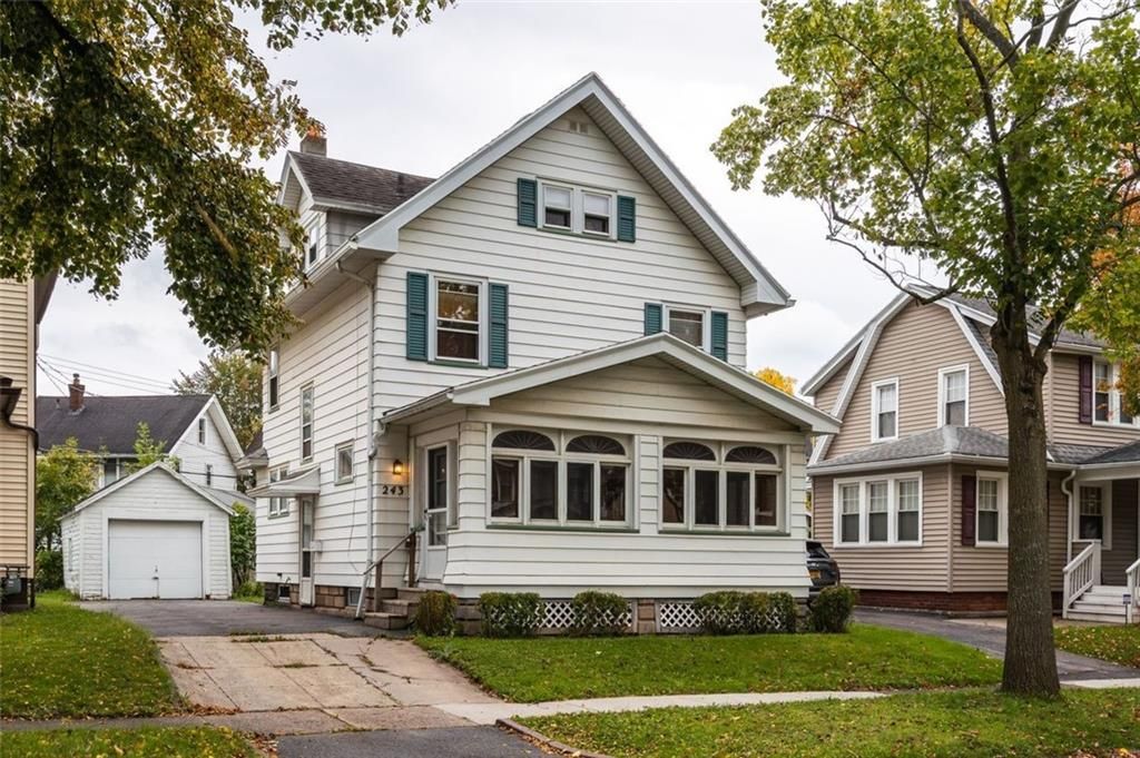 243 Winbourne Rd, Rochester, NY 14619