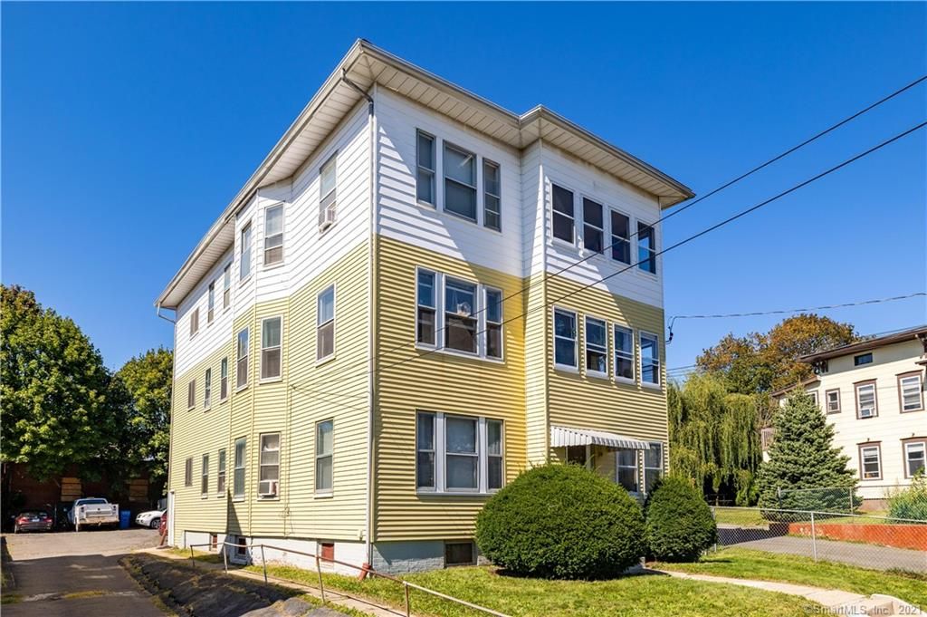114 Cleveland St, New Britain, CT 06053