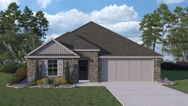 3812 Red Tail Hawk Dr, Lake Charles, LA 70615