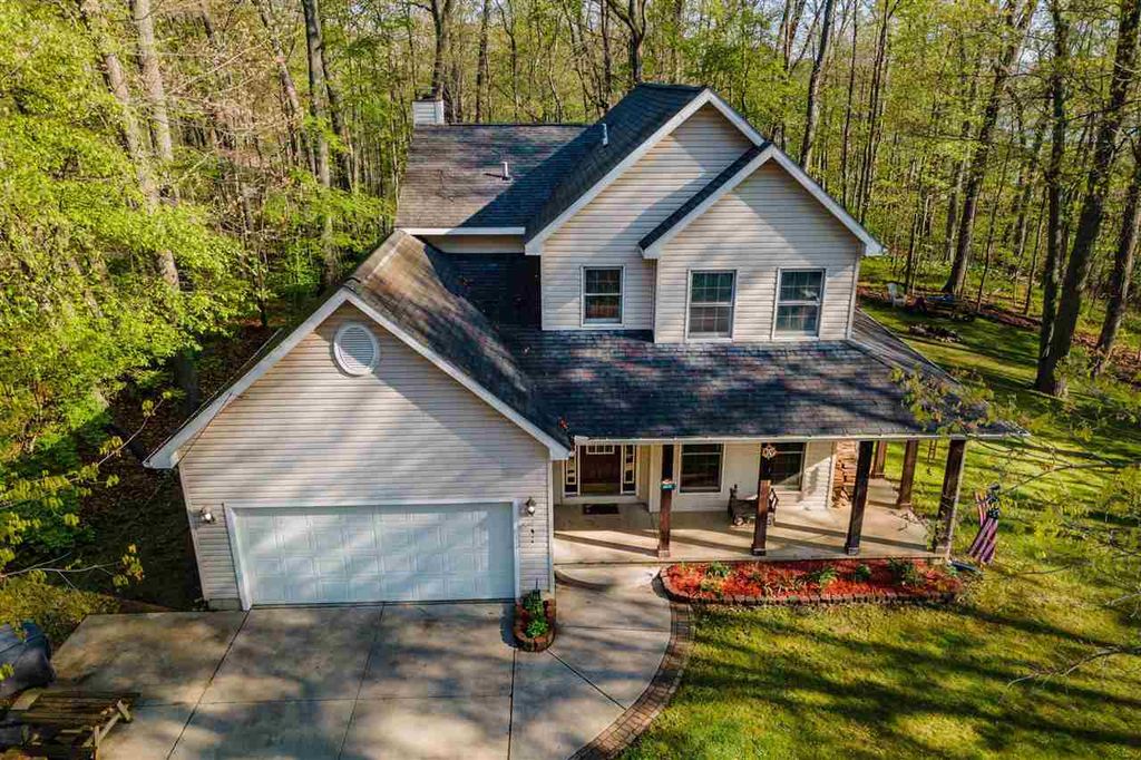 120 Southwood Dr, Jerome, MI 49249