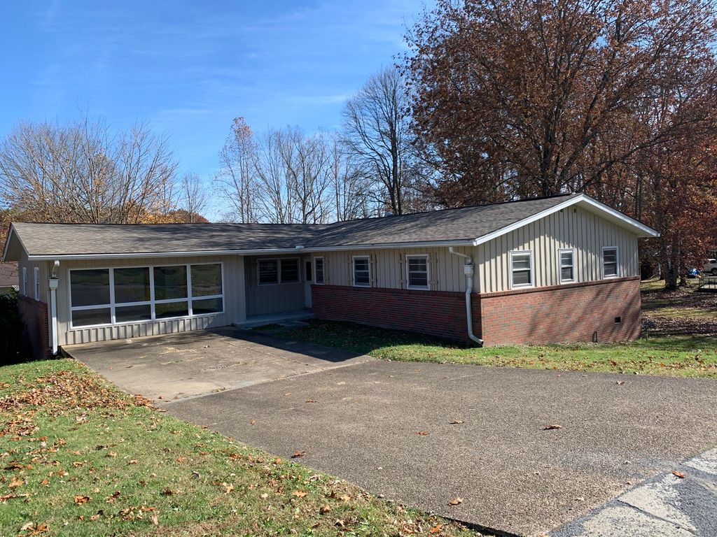 605 West St, Summersville, WV 26651 Trulia