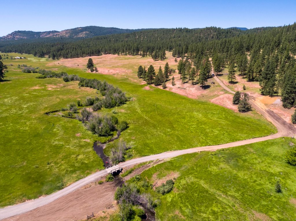 10001001 NE Ochoco Ranger Station Rd, Prineville, OR 97754 Trulia