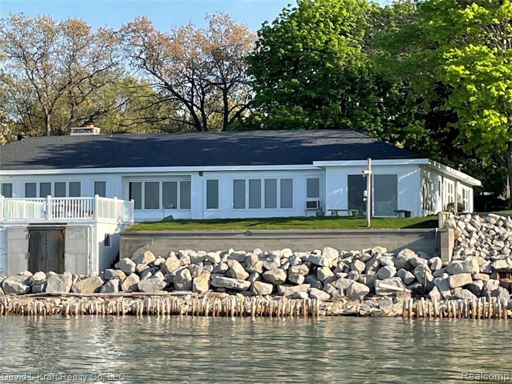 8900 Crescent Beach Rd, Pigeon, MI 48755 Trulia