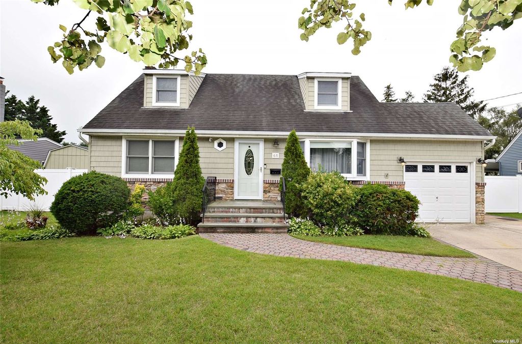 68 Central Avenue, North Babylon, NY 11703 Trulia