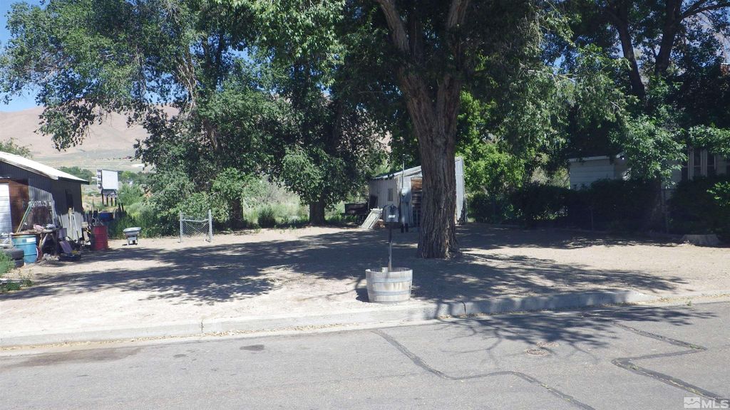 275 E 2nd St, Winnemucca, NV 89445 MLS 230007744 Trulia