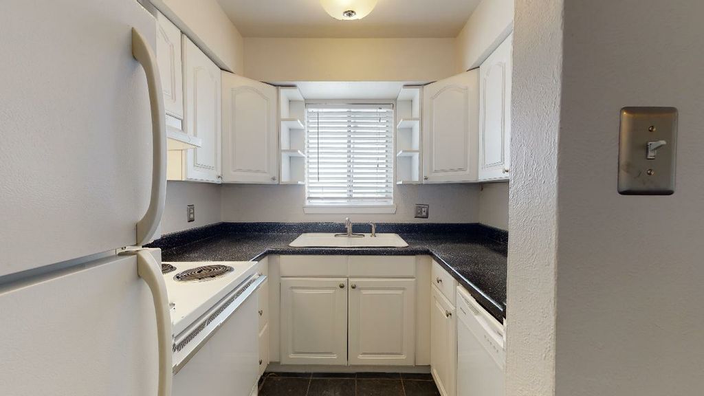 4014-4018 N Hall St, Dallas, TX 75219