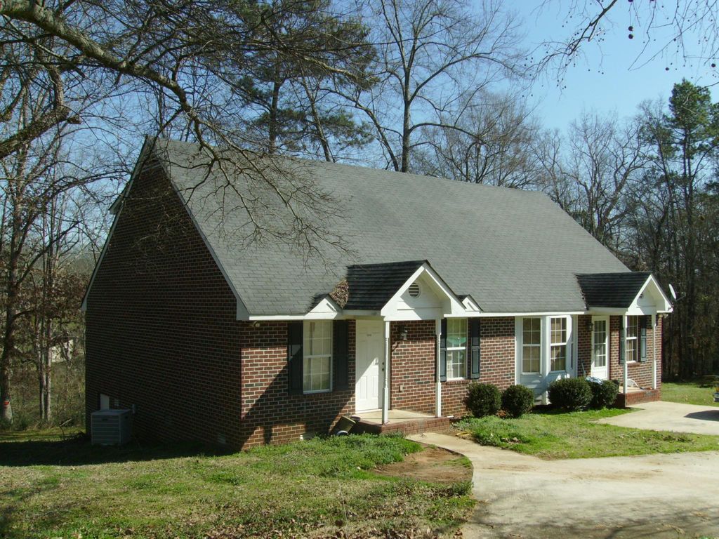 1026 Cherry Hills Ct #B, Athens, GA 30606