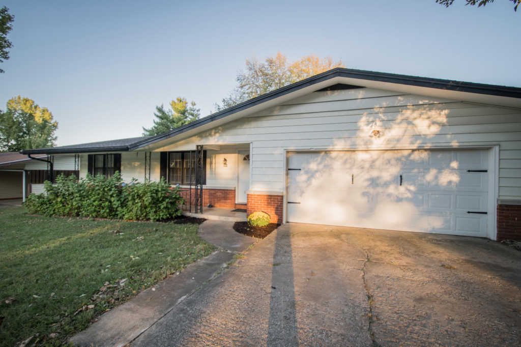 426 N Burton Ave, Springfield, MO 65802 Trulia