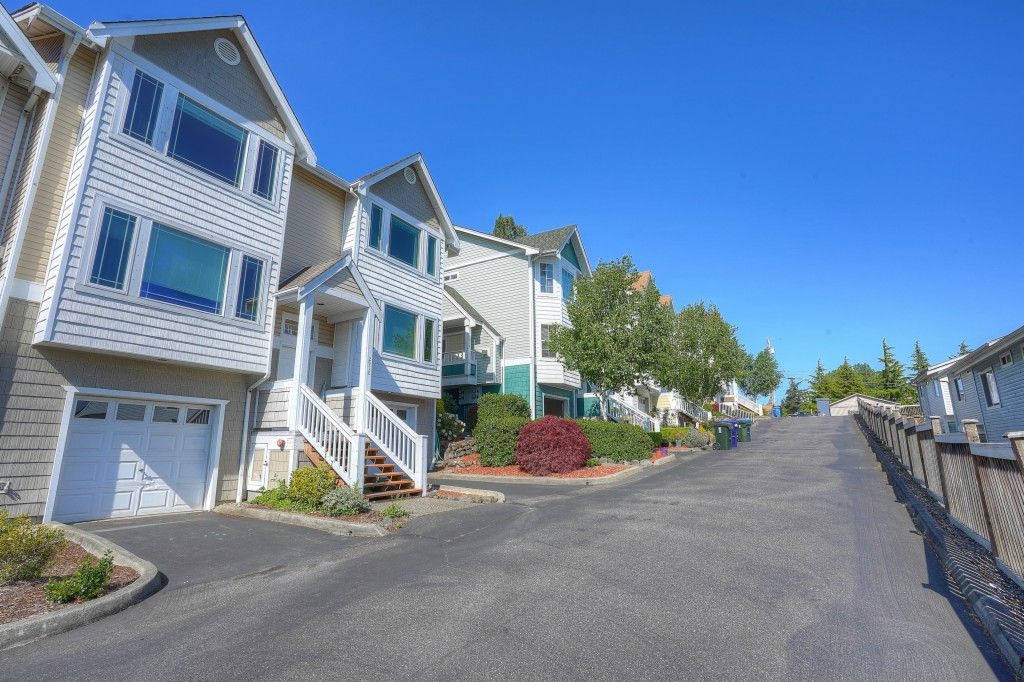 2918 S Proctor St, WA 3 Bed, 4 Bath Condo 54 2918 S Proctor St, WA 3 Bed, 4 Bath Condo 54