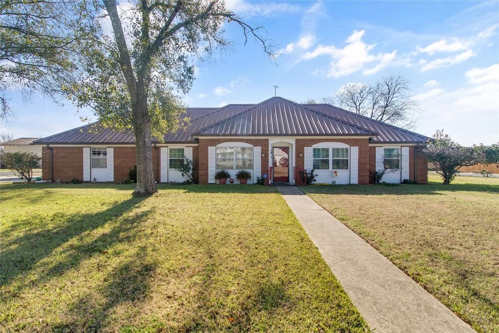 918 La Villeta St, Mexia, TX 76667 Trulia