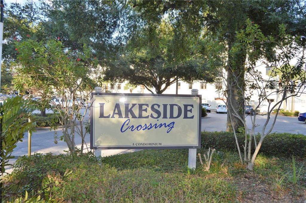 701 S  Madison Ave #402, Clearwater, FL 33756