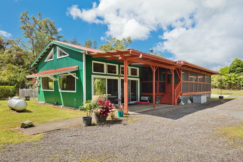 11-3369 Lehua St, Hilo, HI 96771