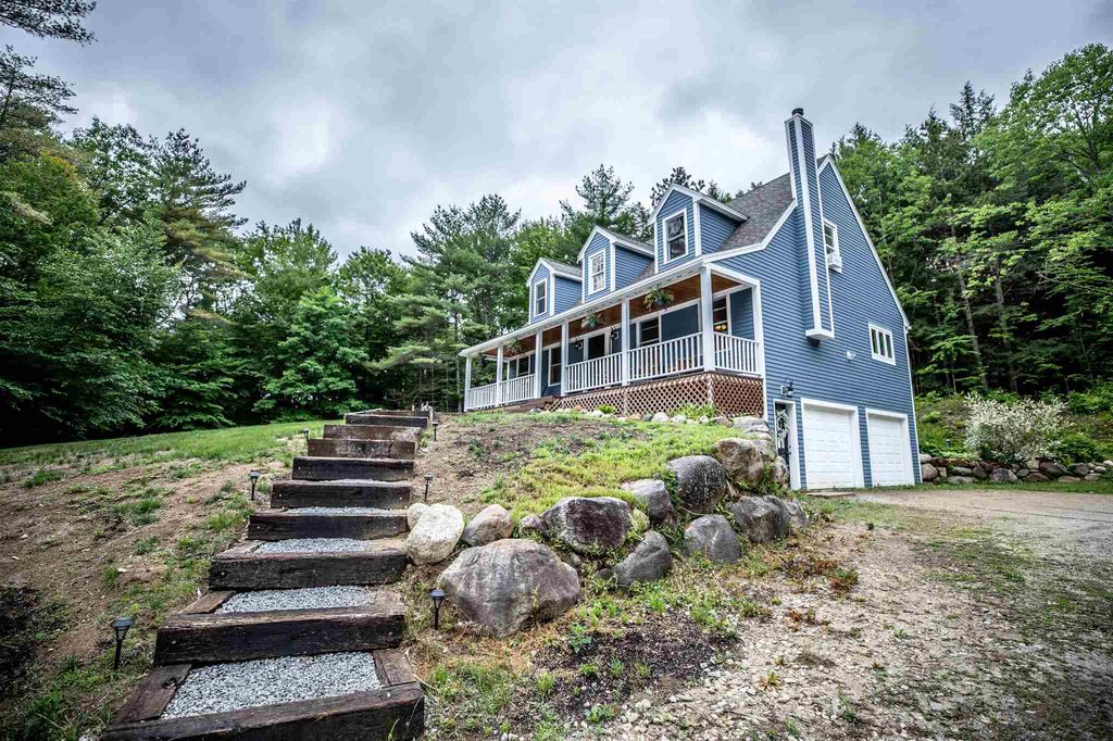 878 Russell Station Road, Francestown, NH 03043
