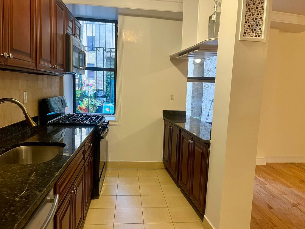 700 W 172nd St A, New York, NY 10032 Trulia