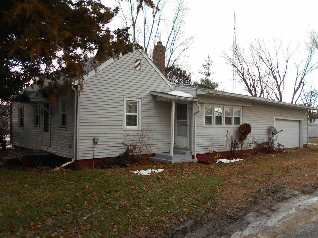 215 S Charles St, Colchester, IL 62326 Trulia