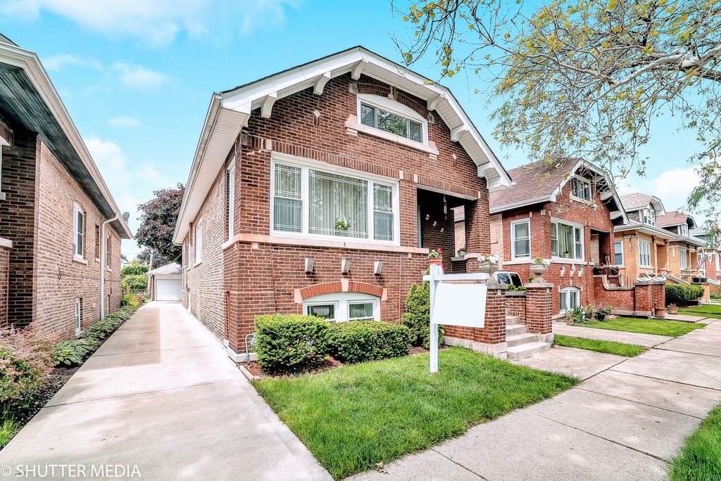 2522 Elmwood Ave, Berwyn, IL 60402 Trulia