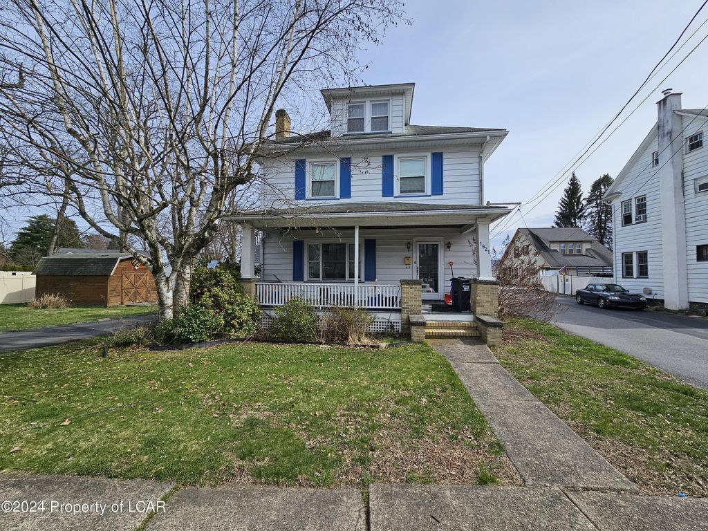 1921 Englewood Ter, Forty Fort, PA 18704