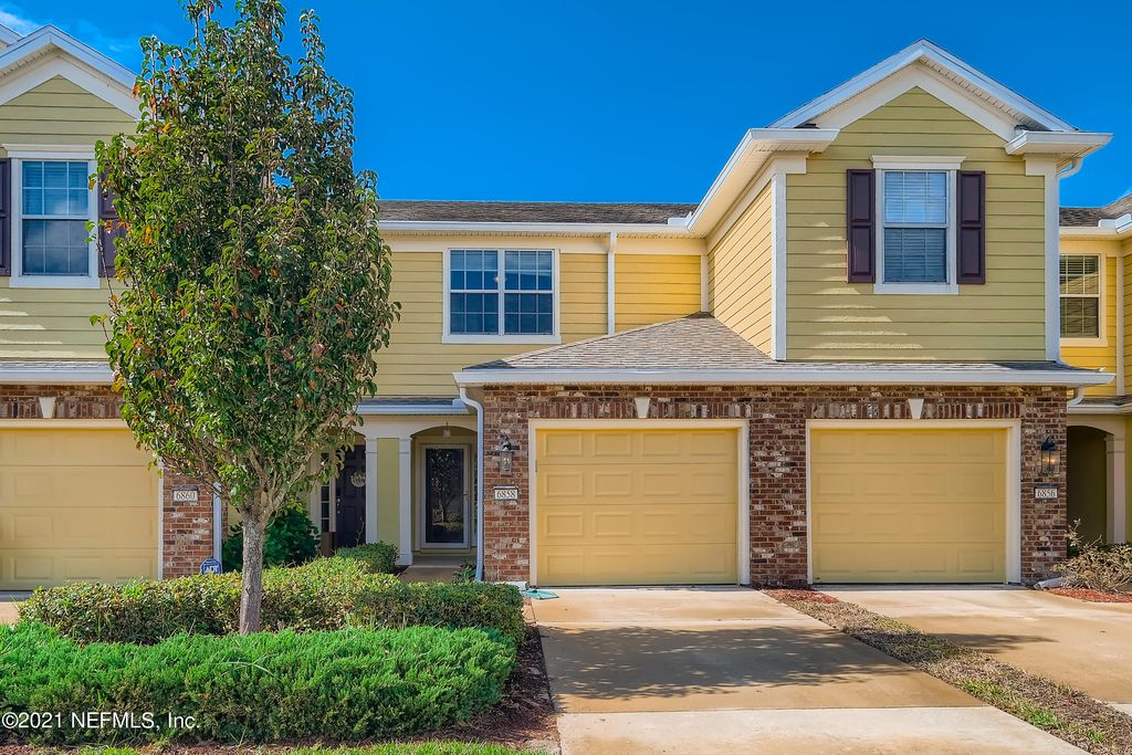 6858 Woody Vine Dr, Jacksonville, FL 32258