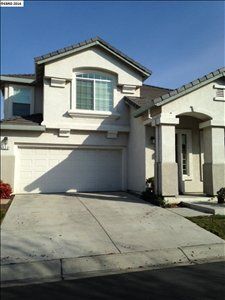 622 Charleston St, Pittsburg, CA 94565