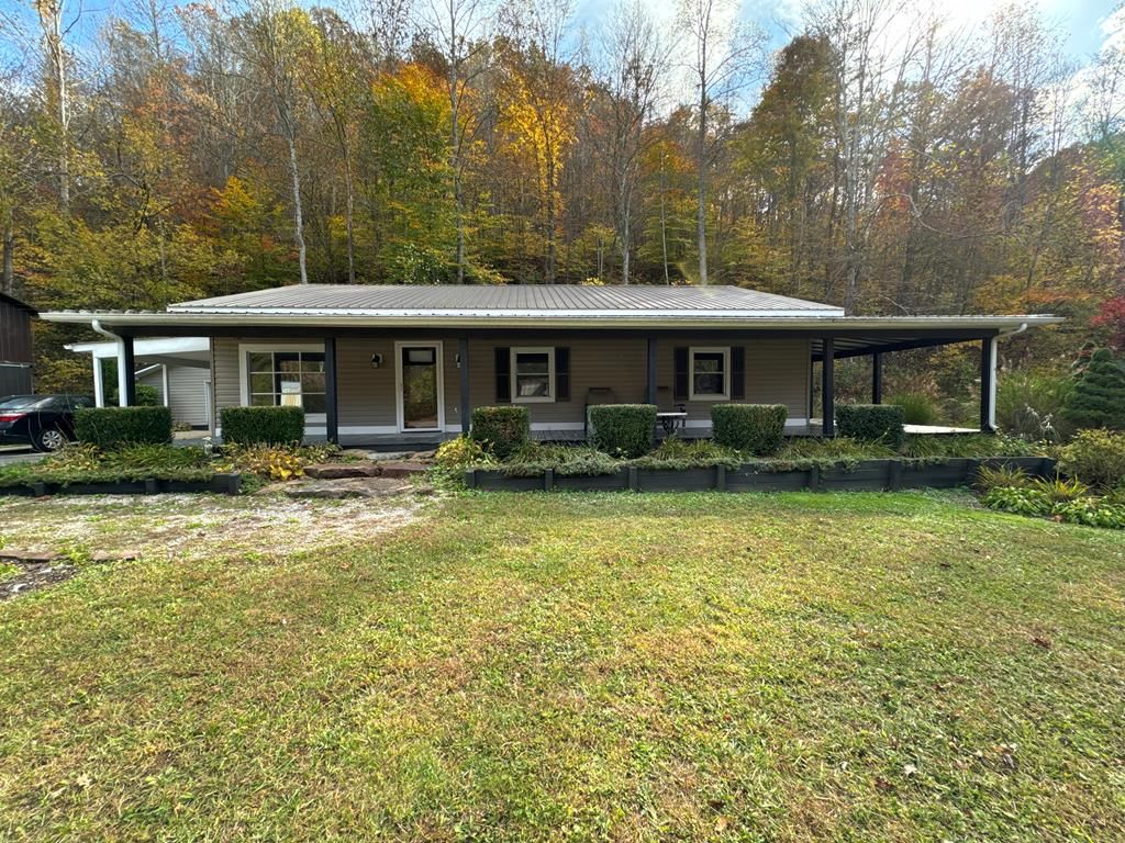 4033 State Route 40 E, Meally, KY 41234