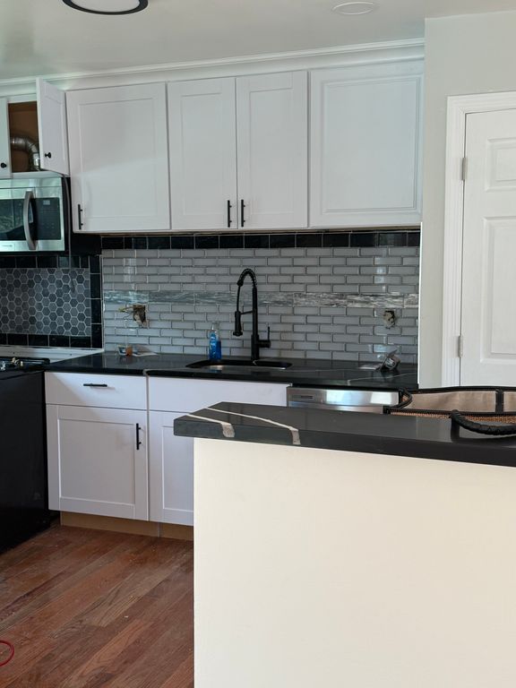 Address Not Disclosed, Greenlawn, NY 11740