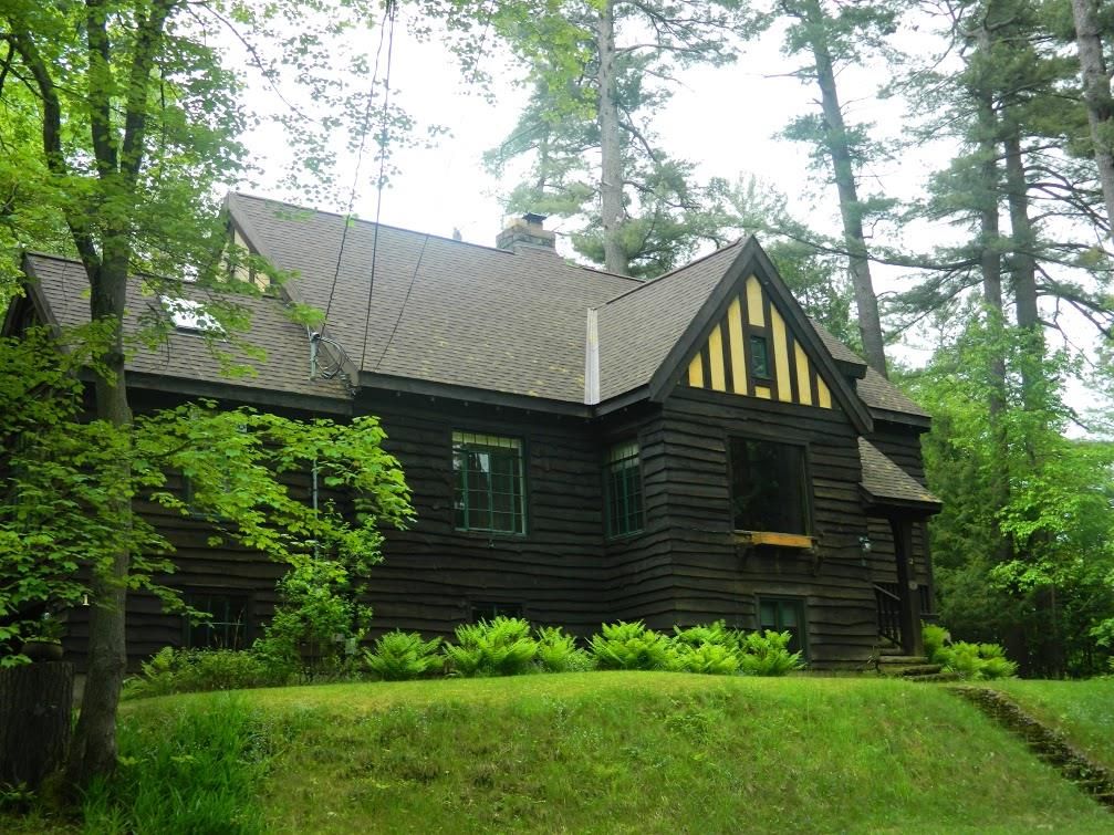 12 Labrador Ln, Saranac Lake, NY 12983 - See Est. Value, Schools & More