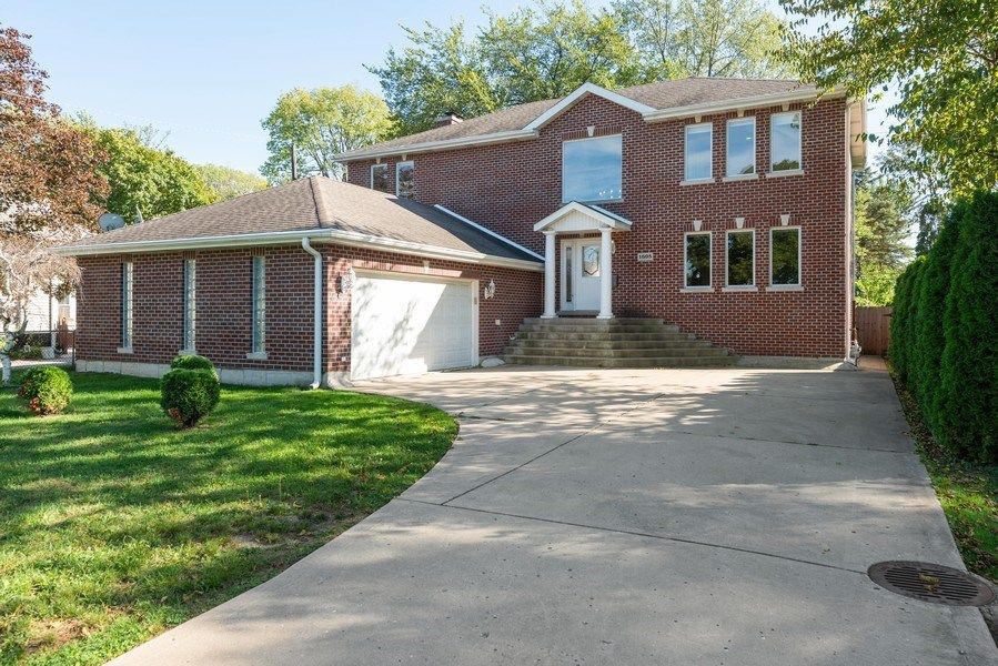 1695 Van Buren Ave, Des Plaines, IL 60018