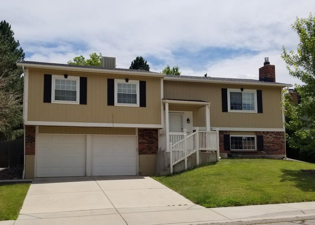 13752 W 67th Pl, Arvada, CO 80004