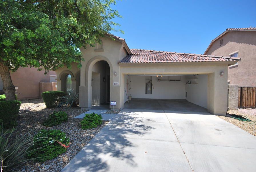 7808 S 48th Ln, Laveen, AZ - 3 Bed, 2 Bath Single-Family Home - 6