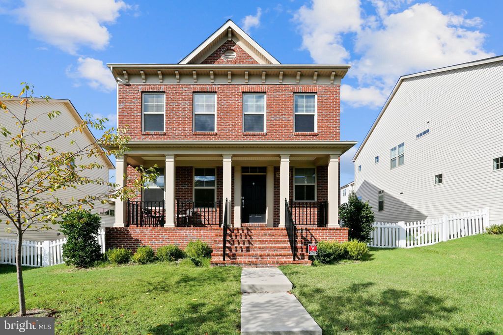 13605 Windy Meadow Ln, Silver Spring, MD 20906