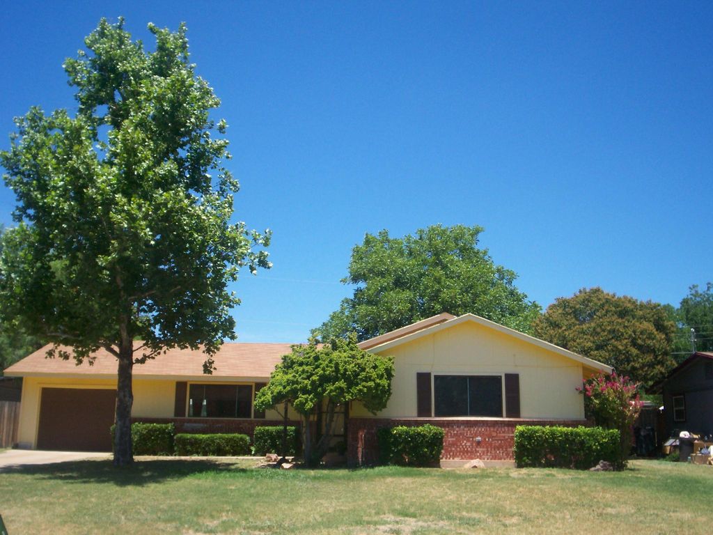 2726 A And M Ave, San Angelo, TX 76904 Trulia