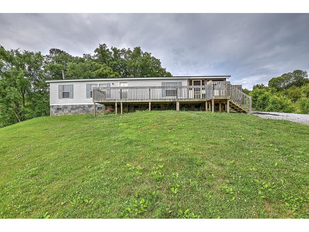 2530 Smith Town Rd, Afton, TN 3 Bed, 2 Bath Mobile / Manufactured