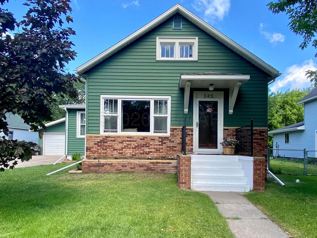 345 2nd St NE, Barnesville, MN 56514 Trulia